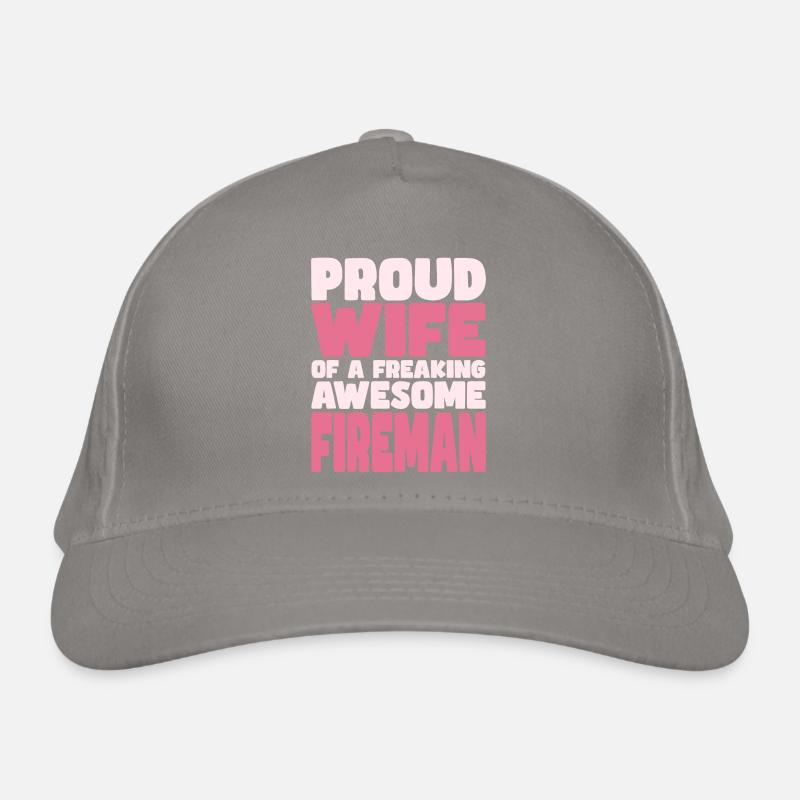 Fière épouse d’un sacré bon pompier Casquette classique bio