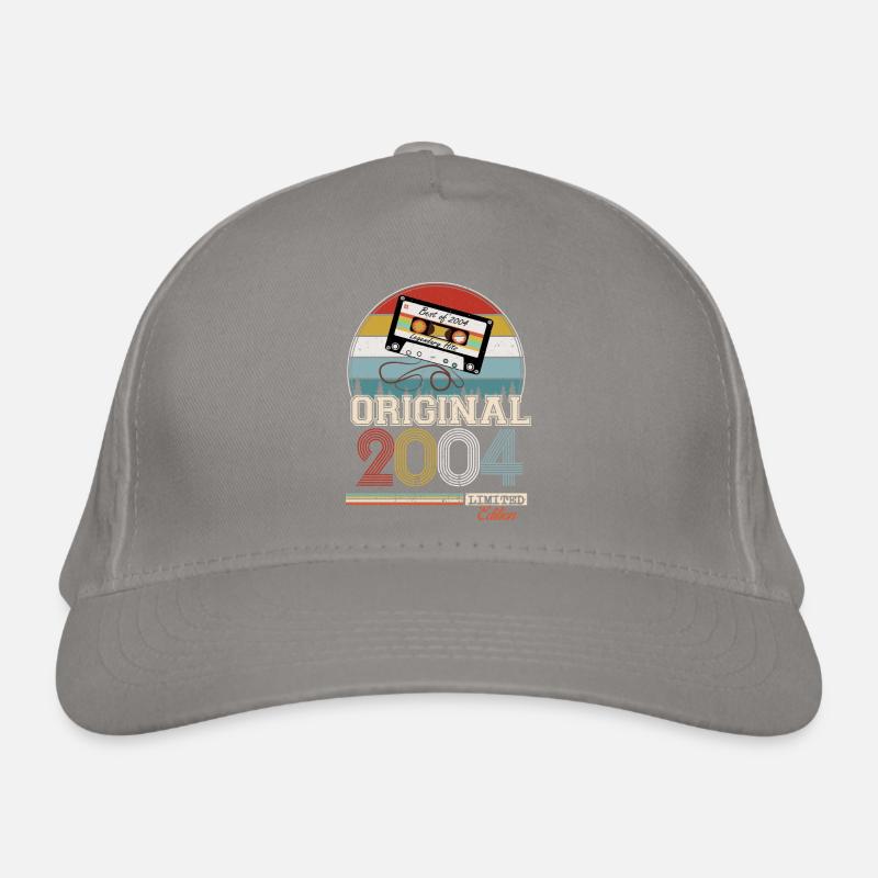 Elegant Retro Gift: 2004 Vintage Organic Baseball Cap