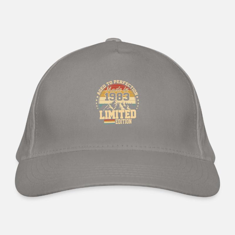 Made in 1983 - Agée avec perfection Organic Baseball Cap