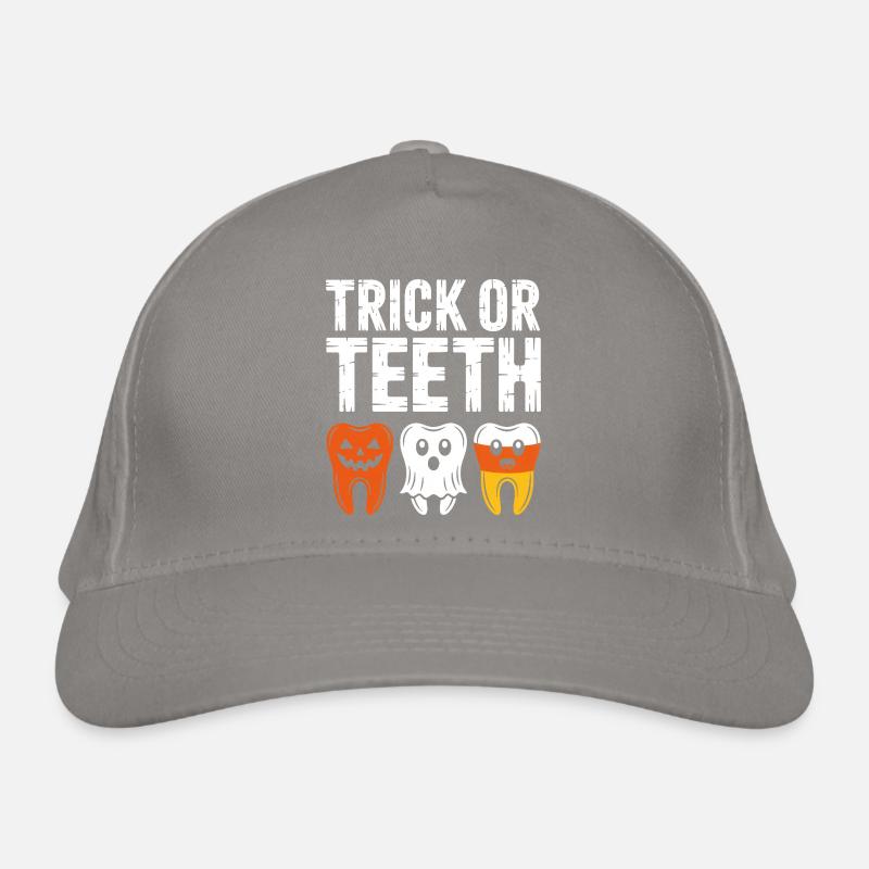 Trick or Teeth Halloween Tee - Organic Baseball Cap - light grey