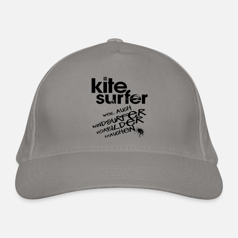 Kitesurfer vs Windsurfer Bio-Baseballkappe