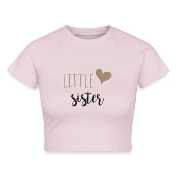 little sister - Cropped Frauen Organic T-Shirt - Puderrosa - Vorne - AI Model Female 172 dark (172cm)
