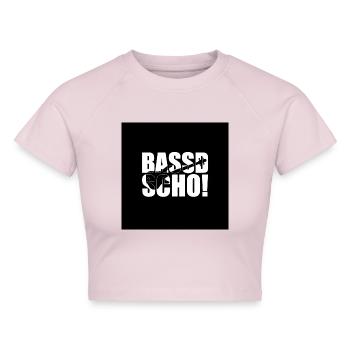 BASSD SCHO BASS PLAYER Bassist Geschenk Spruch - Cropped Frauen Organic T-Shirt - Puderrosa - Vorne - AI Model Female 172 dark (172cm)