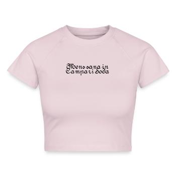mens sana in campari soda - Cropped Frauen Organic T-Shirt - Puderrosa - Vorne - AI Model Female 172 dark (172cm)