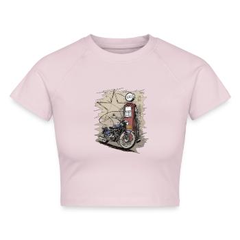 Retro Motorrad 50s mit Zapfsäule - Geschenk - Cropped Frauen Organic T-Shirt - Puderrosa - Vorne - AI Model Female 172 dark (172cm)