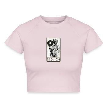 Sexy Frau DJ mit einer Vinylplatte in der Hand. - Cropped Frauen Organic T-Shirt - Puderrosa - Vorne - AI Model Female 172 dark (172cm)