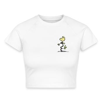 Peanuts Woodstock Brustmotiv - Cropped Frauen Organic T-Shirt - Weiß - Vorne - AI Model Female 172 dark (172cm)