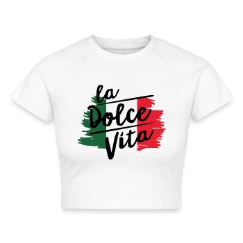 La dolce Vita Bella Italia - Cropped Frauen Organic T-Shirt - Weiß - Vorne - AI Model Female 172 dark (172cm)
