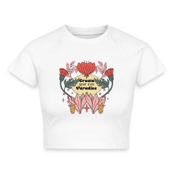 Paradies Garten - Cropped Frauen Organic T-Shirt - Weiß - Vorne - AI Model Female 172 dark (172cm)