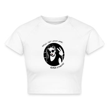 Girls just wanna have - Cropped Frauen Organic T-Shirt - Weiß - Vorne - AI Model Female 172 dark (172cm)