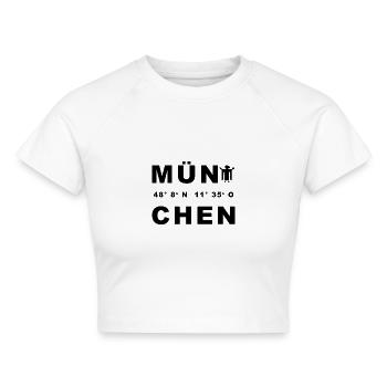 München - Cropped Frauen Organic T-Shirt - Weiß - Vorne - AI Model Female 172 dark (172cm)