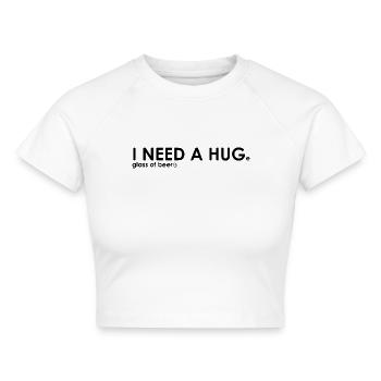 I need a huge glass - Cropped Frauen Organic T-Shirt - Weiß - Vorne - AI Model Female 172 dark (172cm)