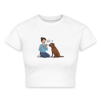 Zeichensprache für Hunde – Hallo ! - Cropped Frauen Organic T-Shirt - Weiß - Vorne - AI Model Female 172 dark (172cm)