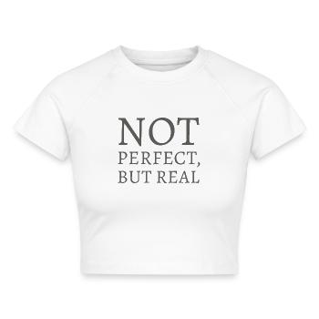 Nicht perfekt, doch real - Cropped Frauen Organic T-Shirt - Weiß - Vorne - AI Model Female 172 dark (172cm)