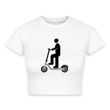 Elektro Scooter - Cropped Frauen Organic T-Shirt - Weiß - Vorne - AI Model Female 172 dark (172cm)