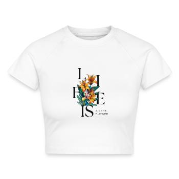 Exotische Blume - Cropped Frauen Organic T-Shirt - Weiß - Vorne - AI Model Female 172 dark (172cm)