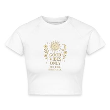 Modern Boho T-Shirt mit Sonne und Mond Motiv - Cropped Frauen Organic T-Shirt - Weiß - Vorne - AI Model Female 172 dark (172cm)
