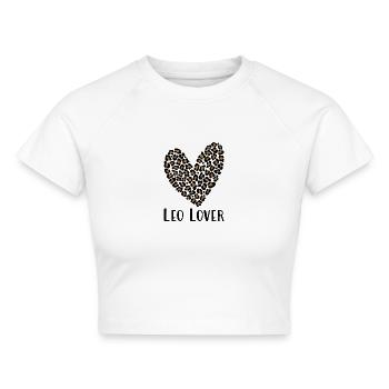 Leo Lover - Cropped Frauen Organic T-Shirt - Weiß - Vorne - AI Model Female 172 dark (172cm)
