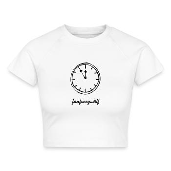Uhr - Cropped Frauen Organic T-Shirt - Weiß - Vorne - AI Model Female 172 dark (172cm)