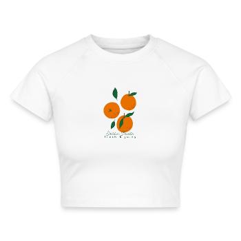 Exotic Fruits / Oranges - Cropped Frauen Organic T-Shirt - Weiß - Vorne - AI Model Female 172 dark (172cm)
