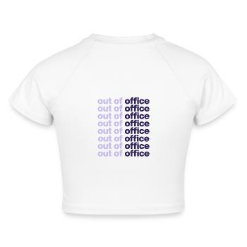 out of office vol 2 - Cropped Frauen Organic T-Shirt - Weiß - Hinten - AI Model Female 172 dark (172cm)