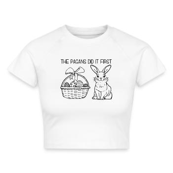Ostara The Pagans Did It First Hase - Frauen Cropped T-Shirt - Weiß - Vorne - Marisol (170cm)