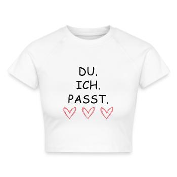 DU ICH PASST - Frauen Cropped T-Shirt - Weiß - Vorne - Marisol (170cm)