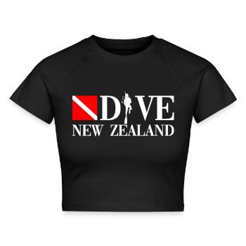 Dive New Zealand - Neuseeland - Maori - Aotearoa - Cropped Frauen Organic T-Shirt - Schwarz - Vorne - AI Model Female 172 light (172cm)