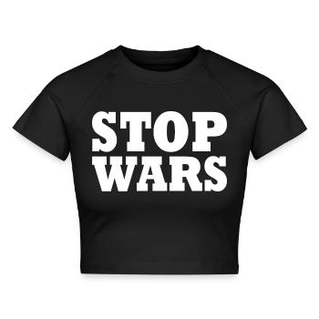 Stop wars - Cropped Frauen Organic T-Shirt - Schwarz - Vorne - AI Model Female 172 light (172cm)