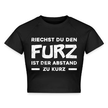 Riechst du den Furz, ist der Abstand zu kurz - Cropped Frauen Organic T-Shirt - Schwarz - Vorne - AI Model Female 172 light (172cm)