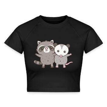 Süße Waschbär- und Opossum-Besties - Cropped Frauen Organic T-Shirt - Schwarz - Vorne - AI Model Female 172 light (172cm)