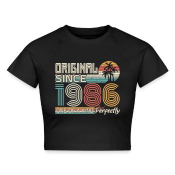 1986 Jubiläum 1986 geboren 1986 Jubiläum - Cropped Frauen Organic T-Shirt - Schwarz - Vorne - AI Model Female 172 light (172cm)