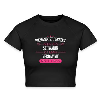 Schwaben Schwabe Schwaben Oberschwaben - Cropped Frauen Organic T-Shirt - Schwarz - Vorne - AI Model Female 172 light (172cm)