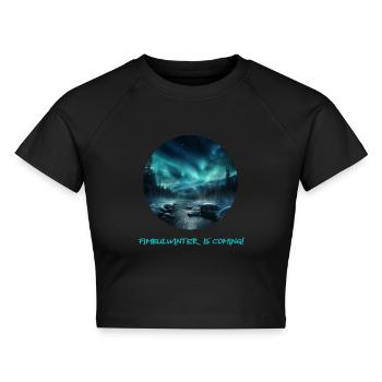 Der Fimbulwinter naht - mit epischen Nordlichtern - Cropped Frauen Organic T-Shirt - Schwarz - Vorne - AI Model Female 172 light (172cm)