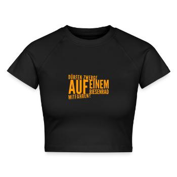 Zwerge auf dem Riesenrad - Cropped Frauen Organic T-Shirt - Schwarz - Vorne - AI Model Female 172 light (172cm)