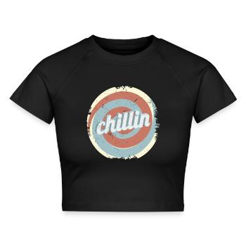 Lässiges Chillin T-Shirt - Cropped Frauen Organic T-Shirt - Schwarz - Vorne - AI Model Female 172 light (172cm)