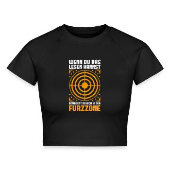 Furzzone | Furz Furzen Pupsen Geschenk - Cropped Frauen Organic T-Shirt - Schwarz - Vorne - AI Model Female 172 light (172cm)