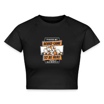 Brettspiel Brettspiele Gesellschaftsspiele - Cropped Frauen Organic T-Shirt - Schwarz - Vorne - AI Model Female 172 light (172cm)