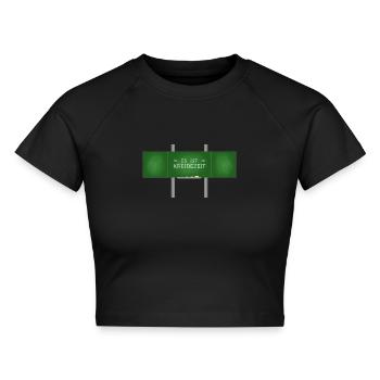 Es ist Kreidezeit Tafel Lustiger Spruch für Lehrer - Cropped Frauen Organic T-Shirt - Schwarz - Vorne - AI Model Female 172 light (172cm)