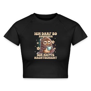 Eule Nachtschicht Müde Kaffee - Cropped Frauen Organic T-Shirt - Schwarz - Vorne - AI Model Female 172 light (172cm)