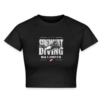 Sidemount Taucher Geschenk Keine Limits - Cropped Frauen Organic T-Shirt - Schwarz - Vorne - AI Model Female 172 light (172cm)