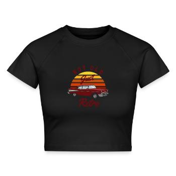 Not Old Just Retro Vintage Car Sunset - Cropped Frauen Organic T-Shirt - Schwarz - Vorne - AI Model Female 172 light (172cm)