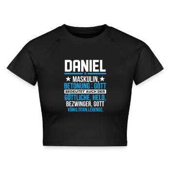 DANIEL - Titan - Cropped Frauen Organic T-Shirt - Schwarz - Vorne - AI Model Female 172 light (172cm)