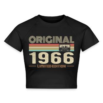 Original 1966 Jahrgang 1966 Retro Geburtstag 1966 - Cropped Frauen Organic T-Shirt - Schwarz - Vorne - AI Model Female 172 light (172cm)