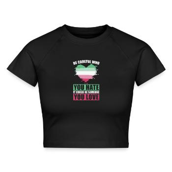 Es könnte jemand sein den du liebst Abrosexuell - Cropped Frauen Organic T-Shirt - Schwarz - Vorne - AI Model Female 172 light (172cm)