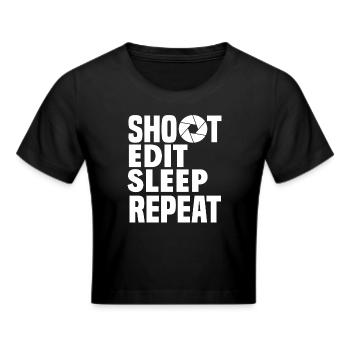 Photographer Profession - Cropped T-Shirt - black - Front - Marisol (170cm)