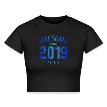 July 2019 - Birthday in July Awesome - Cropped T-Shirt - black - Front - Marisol (170cm)