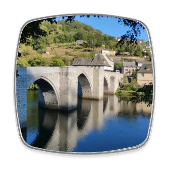Wilder See & Schloss – Naturlandschaft Frankreich - Viereckiger Kühlschrankmagnet - Weiß - Vorne