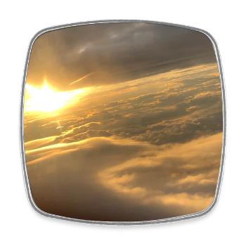 Sunlight over a sea of clouds - Square fridge magnet - white - Front