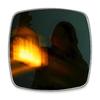 Night light in the shade - Square fridge magnet - white - Front